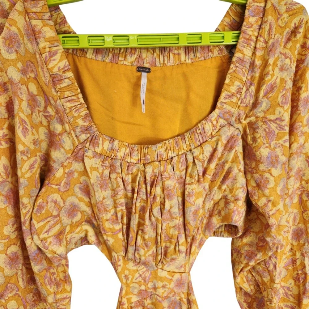 FREE PEOPLE Size XS Jael Printed Mini Dress In Golden Combo Off Shoulder Viscose